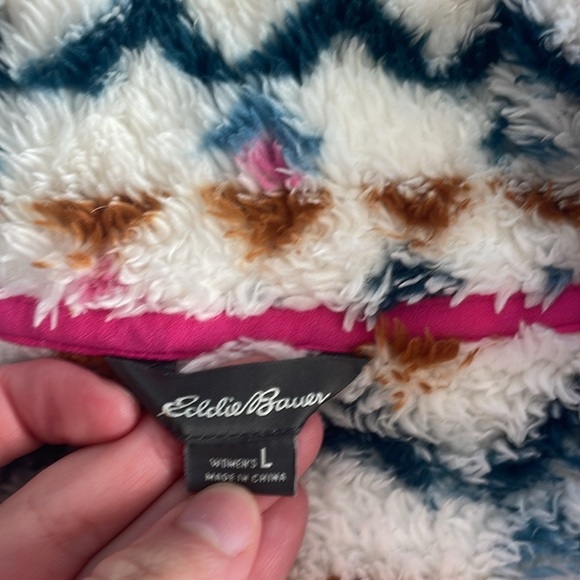 Eddie Bauer Size Large Colorful Plush Quarter-Zip Pullover Sweatshirt - Picture 4 of 5